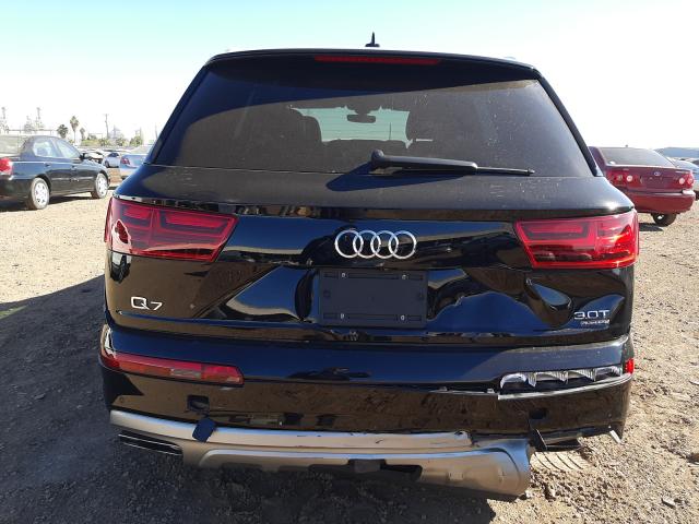 2017 AUDI Q7 PREMIUM WA1LAAF74HD024773