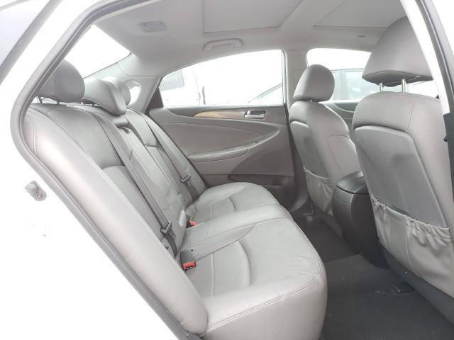2015 HYUNDAI SONATA HYB KMHEC4A41FA119602