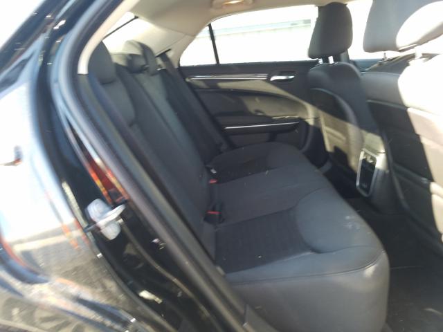 2019 CHRYSLER 300 TOURIN 2C3CCARG0KH556483