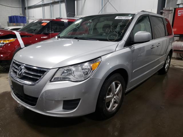 2011 VOLKSWAGEN ROUTAN SE 2V4RW3DG8BR766832