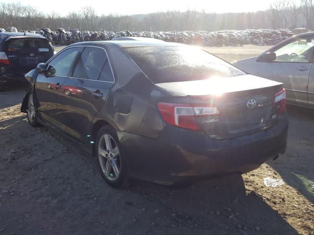  TOYOTA CAMRY 2013 Серый