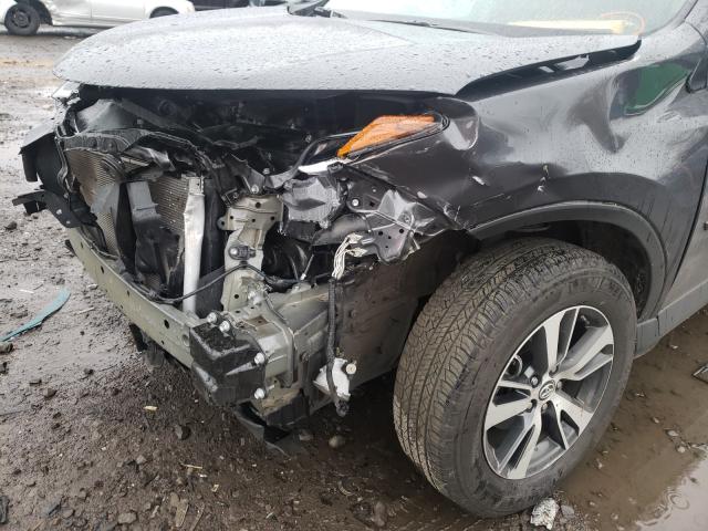 2018 TOYOTA RAV4 ADVEN 2T3RFREV8JW707990