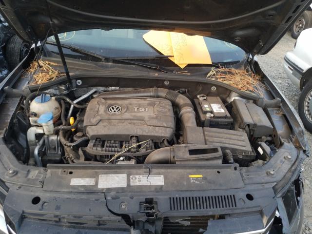 2015 VOLKSWAGEN PASSAT S - 1VWAT7A35FC122645
