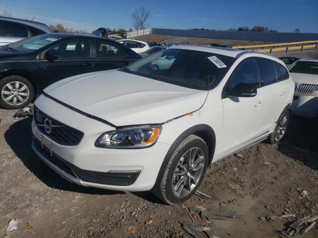 2017 VOLVO V60 CROSS YV440MWKXH1025847