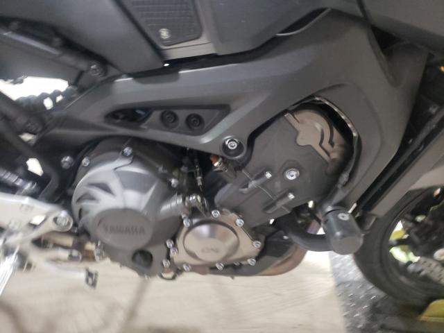 2015 YAMAHA FZ09 JYARN33E0FA008227