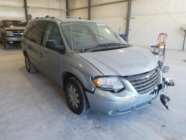 2005 Chrysler Town & Country Limited