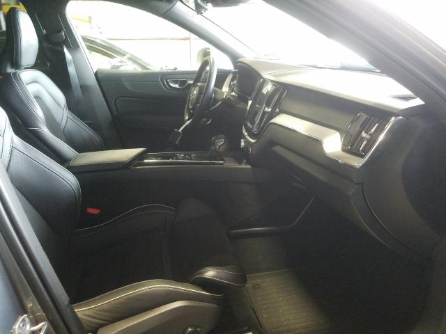 2019 VOLVO XC60 T5 R- LYV102DM8KB242702