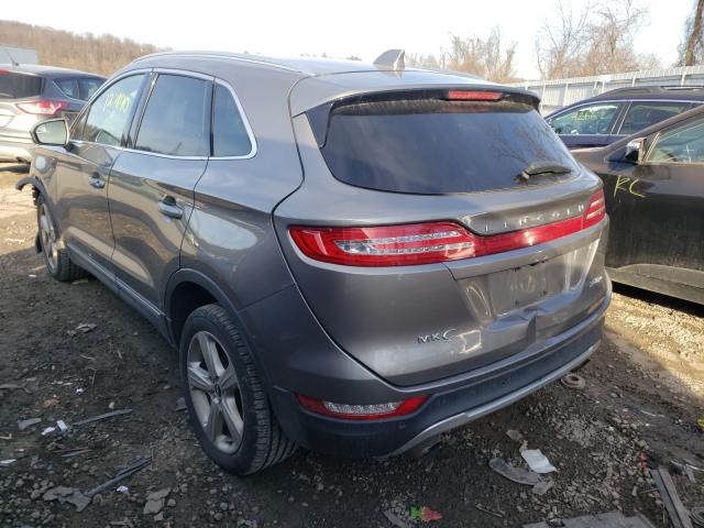 2017 LINCOLN MKC PREMIE 5LMCJ1D99HUL01923