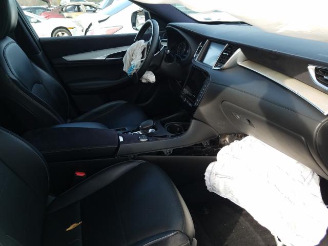 2019 INFINITI QX50 ESSEN 3PCAJ5M18KF121977