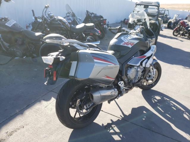 2016 BMW S 1000 XR WB10D1305GZ463227