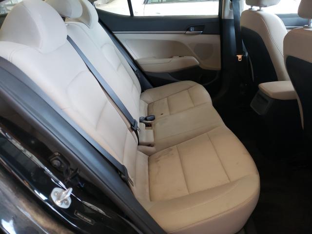 2017 HYUNDAI ELANTRA SE 5NPD74LF3HH056985