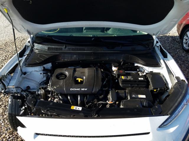 2018 HYUNDAI KONA SEL KM8K6CAA2JU084215
