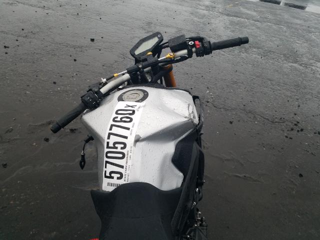 2015 YAMAHA FZ09 JYARN33E0FA005294