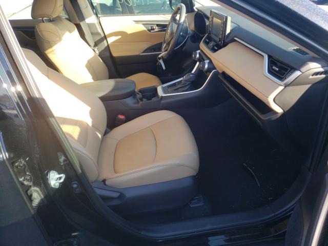 2019 TOYOTA RAV4 XLE P 2T3C1RFV7KW039944