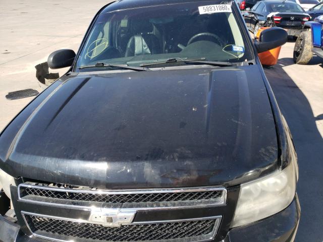 2011 CHEVROLET SUBURBAN C 1GNSCJE02BR215609