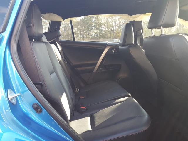2017 TOYOTA RAV4 SE JTMNFREV0HJ148409