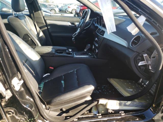 2014 MERCEDES-BENZ C 250 WDDGF4HB7EG248485