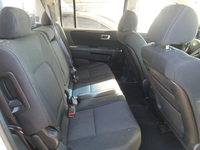 2011 HONDA PILOT LX - 5FNYF4H23BB068893
