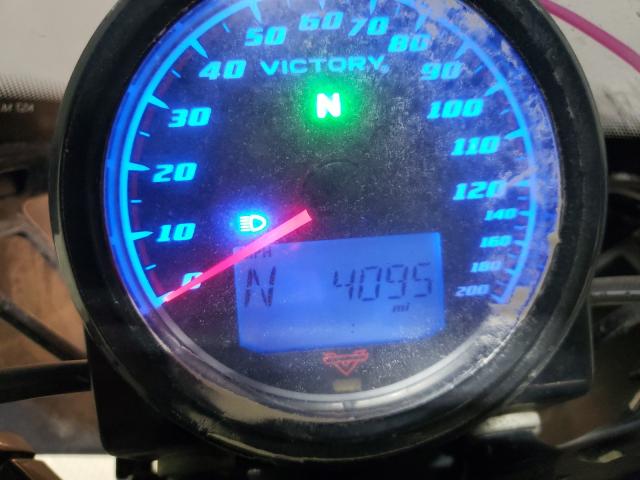 2017 VICTORY MOTORCYCLES OCTANE 5VPFTB009H3001575