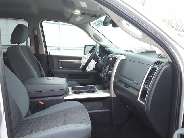 2018 RAM 1500 SLT 1C6RR7LT4JS111580
