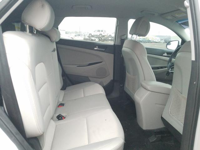 2018 HYUNDAI TUCSON SEL KM8J3CA43JU701555
