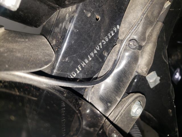 2004 HARLEY-DAVIDSON FLHPI 1HD1FHW194Y736829