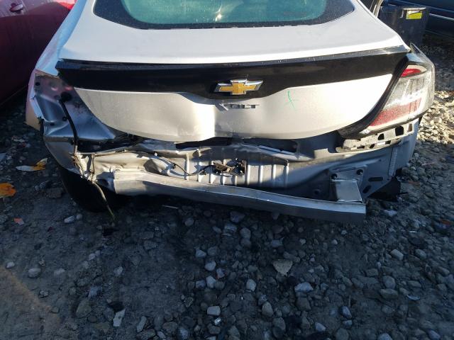 VIN 1G1RB6S53JU115028 2018 Chevrolet Volt, Premier no.9