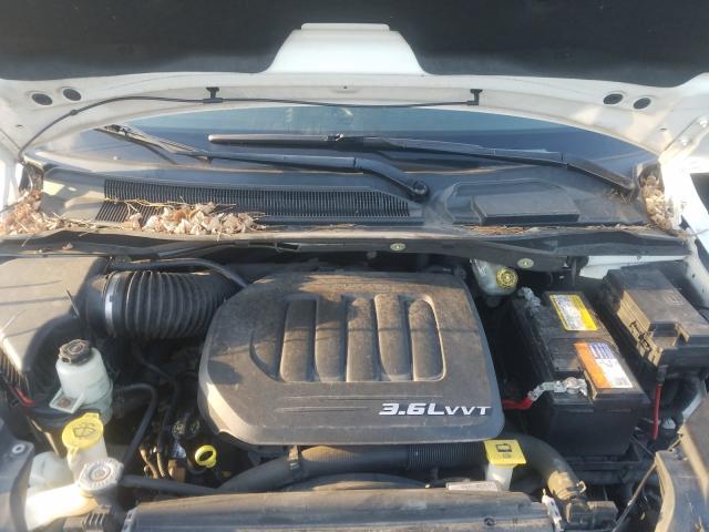 2011 VOLKSWAGEN ROUTAN SE 2V4RW3DG7BR626044