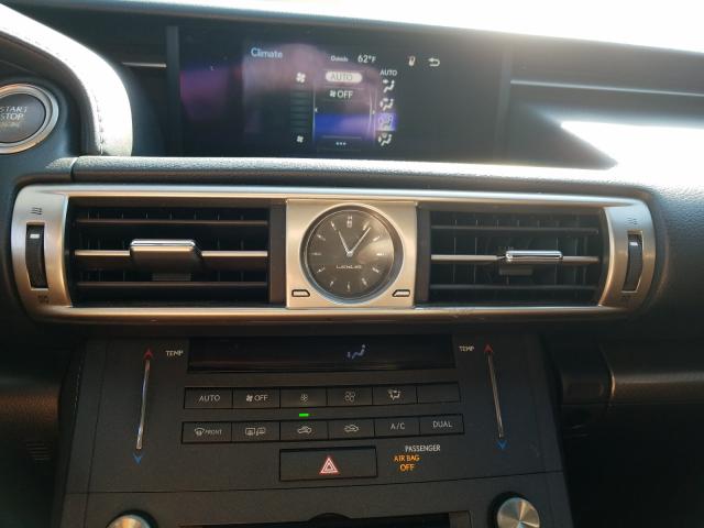 2016 LEXUS IS 200T JTHBA1D23G5004465