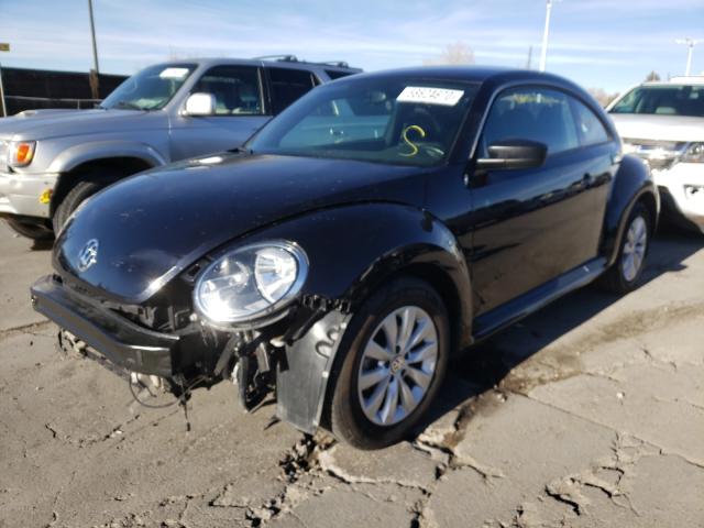 2018 VOLKSWAGEN BEETLE S 3VWFD7AT3JM721067