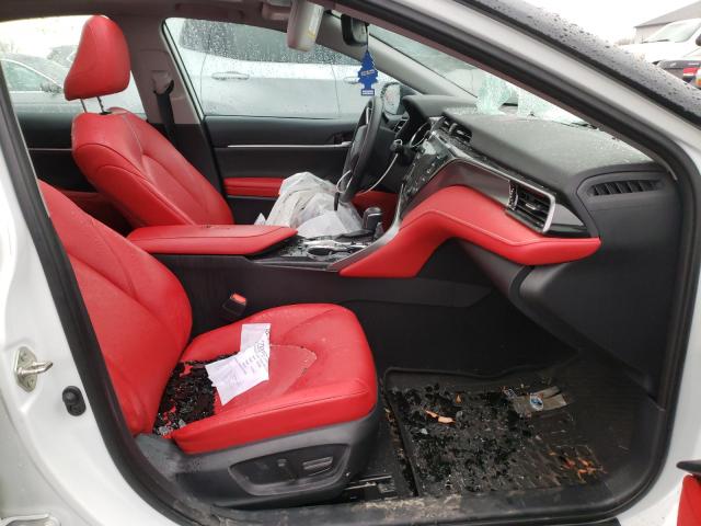 2019 TOYOTA CAMRY XSE 4T1B61HK3KU299087