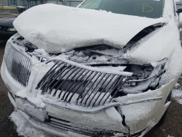 2013 LINCOLN MKT 2LMHJ5AT4DBL51357