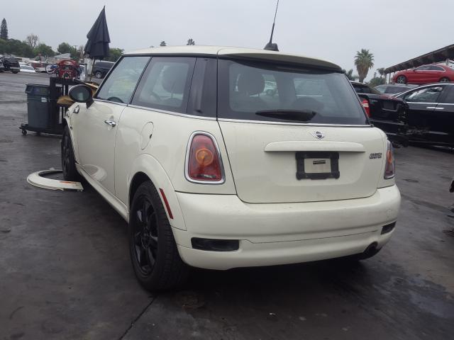 2010 MINI COOPER WMWMF3C54ATZ67104