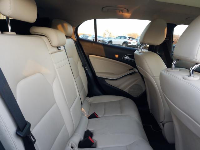 2017 MERCEDES-BENZ GLA 250 4M WDCTG4GB7HJ333139