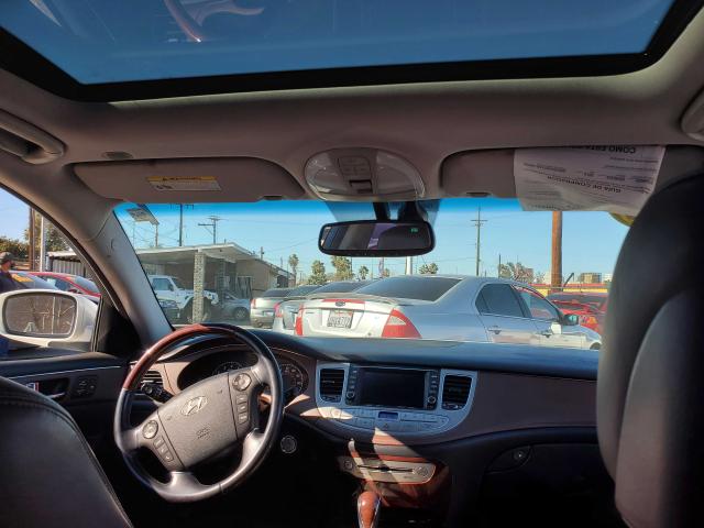 2010 HYUNDAI GENESIS 4. KMHGC4DF1AU105518