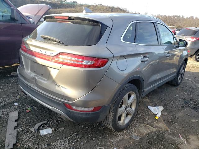 2017 LINCOLN MKC PREMIE 5LMCJ1D99HUL01923