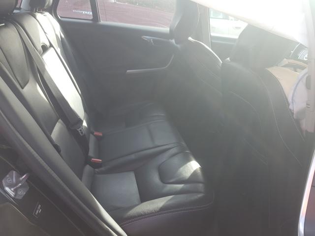 2018 VOLVO V60 T5 DYN YV140MEL7J2391160