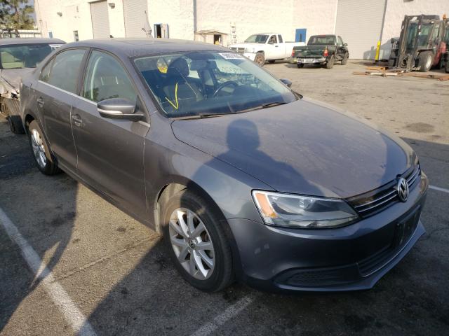 2013 VOLKSWAGEN JETTA SE - 3VWDP7AJ9DM364821