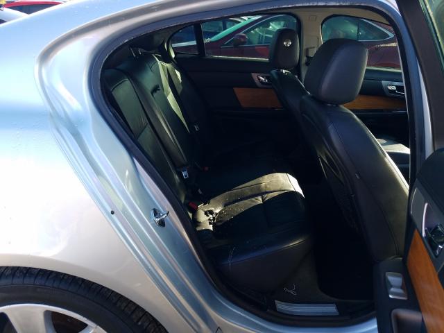 2010 JAGUAR XF LUXURY SAJWA0FA3AHR66094