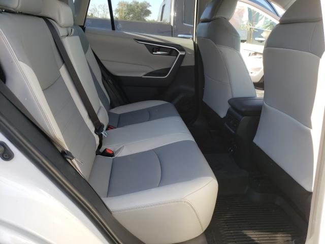 2020 TOYOTA RAV4 XLE P JTMC1RFV7LD058864