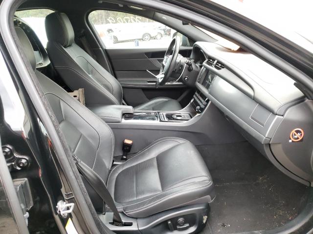 2017 JAGUAR XF R - SPO SAJBF4BV3HCY29518