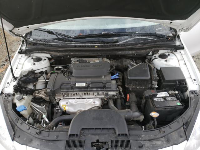 2010 HYUNDAI ELANTRA TO KMHDC8AEXAU084044