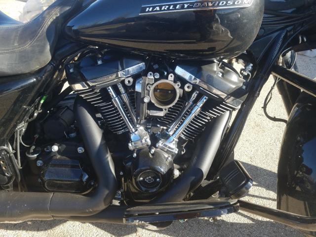 2018 HARLEY-DAVIDSON FLHXS STRE 1HD1KRC1XJB616879