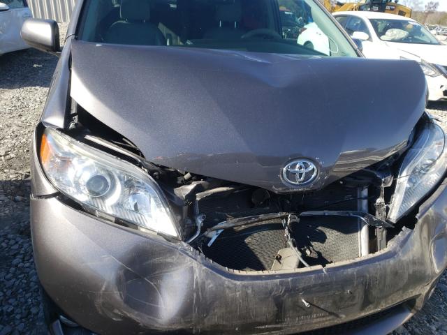 2017 TOYOTA SIENNA XLE 5TDYZ3DC1HS824550