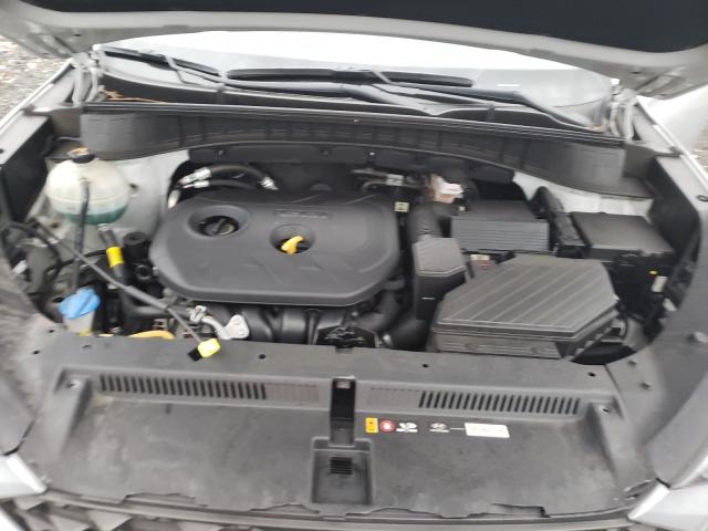 2019 HYUNDAI TUCSON SE KM8J2CA40KU959603