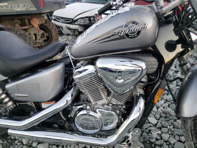 2004 HONDA VT600 CD JH2PC21304M500501