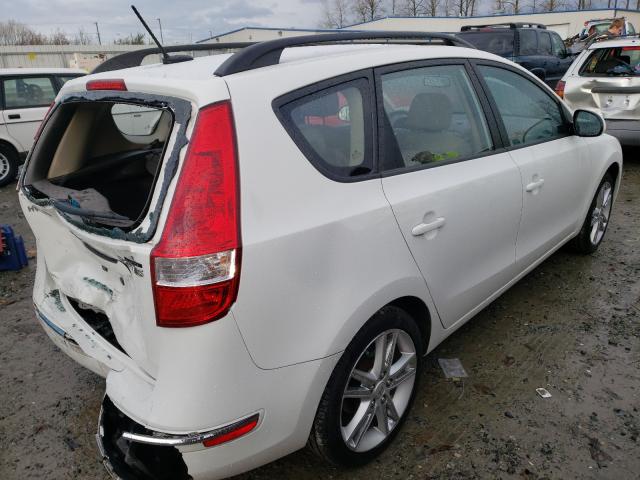 2010 HYUNDAI ELANTRA TO KMHDC8AEXAU084044