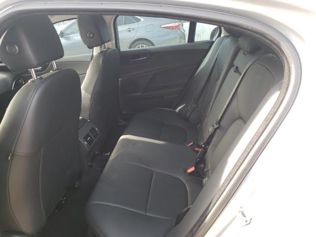2017 JAGUAR XE PREMIUM SAJAD4BG2HA969364