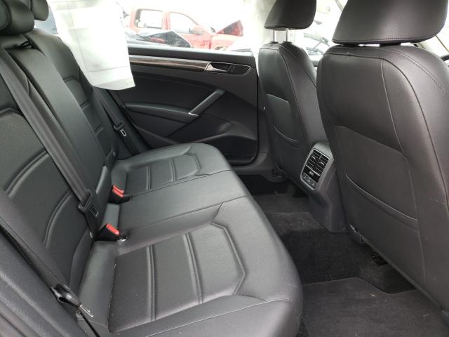 2017 VOLKSWAGEN PASSAT SE 1VWGT7A36HC005055