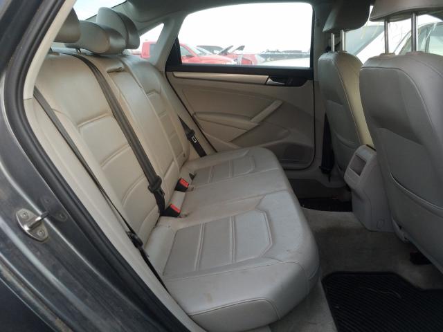 2015 VOLKSWAGEN PASSAT S - 1VWAT7A35FC122645